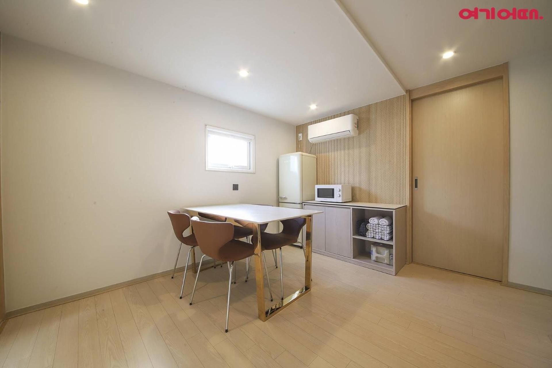 Hotel Bellus Busan Buitenkant foto