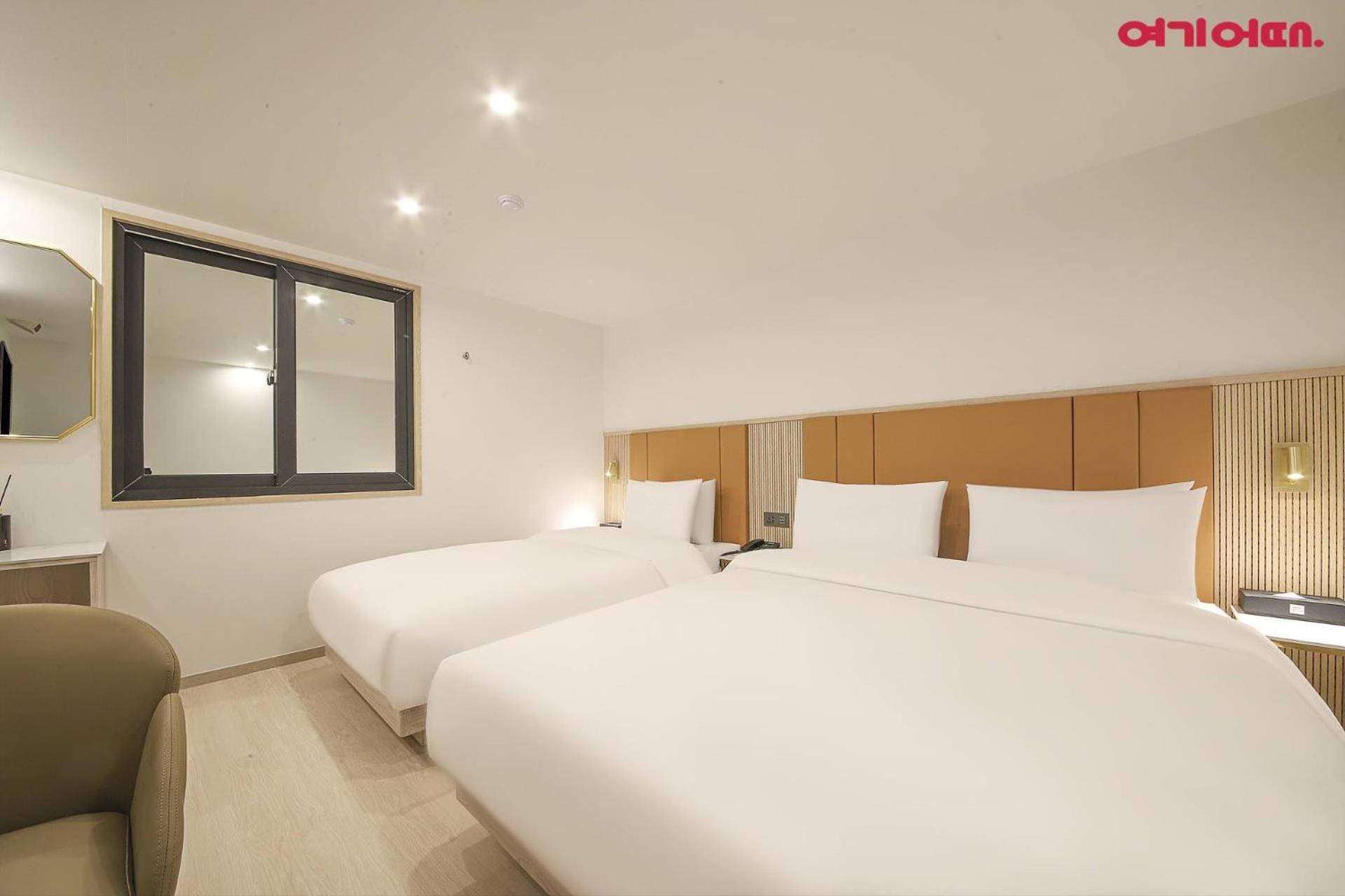 Hotel Bellus Busan Buitenkant foto