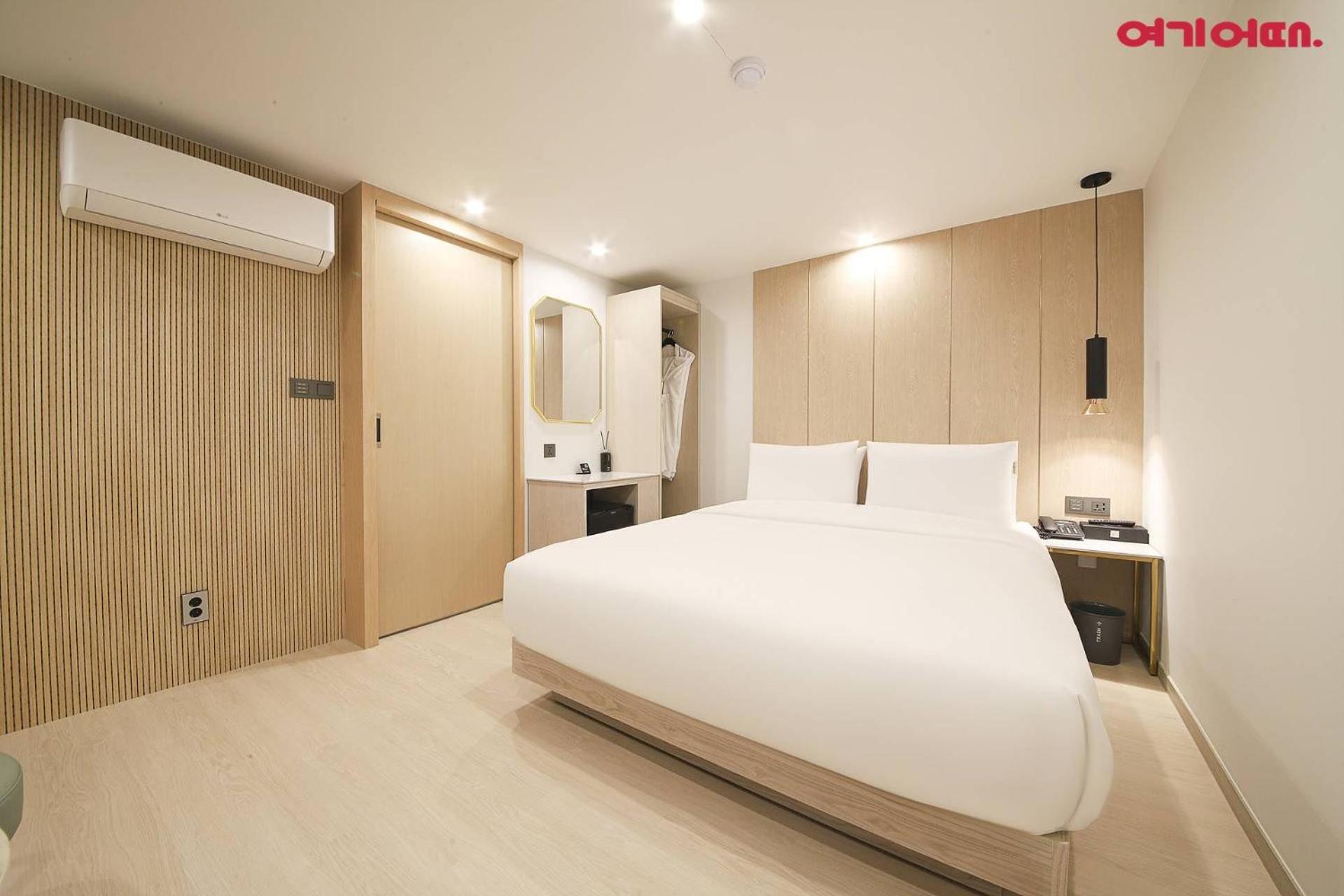 Hotel Bellus Busan Buitenkant foto