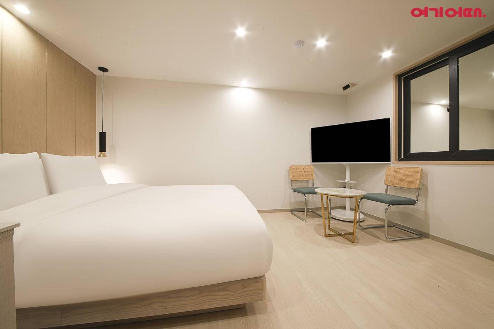 Hotel Bellus Busan Buitenkant foto