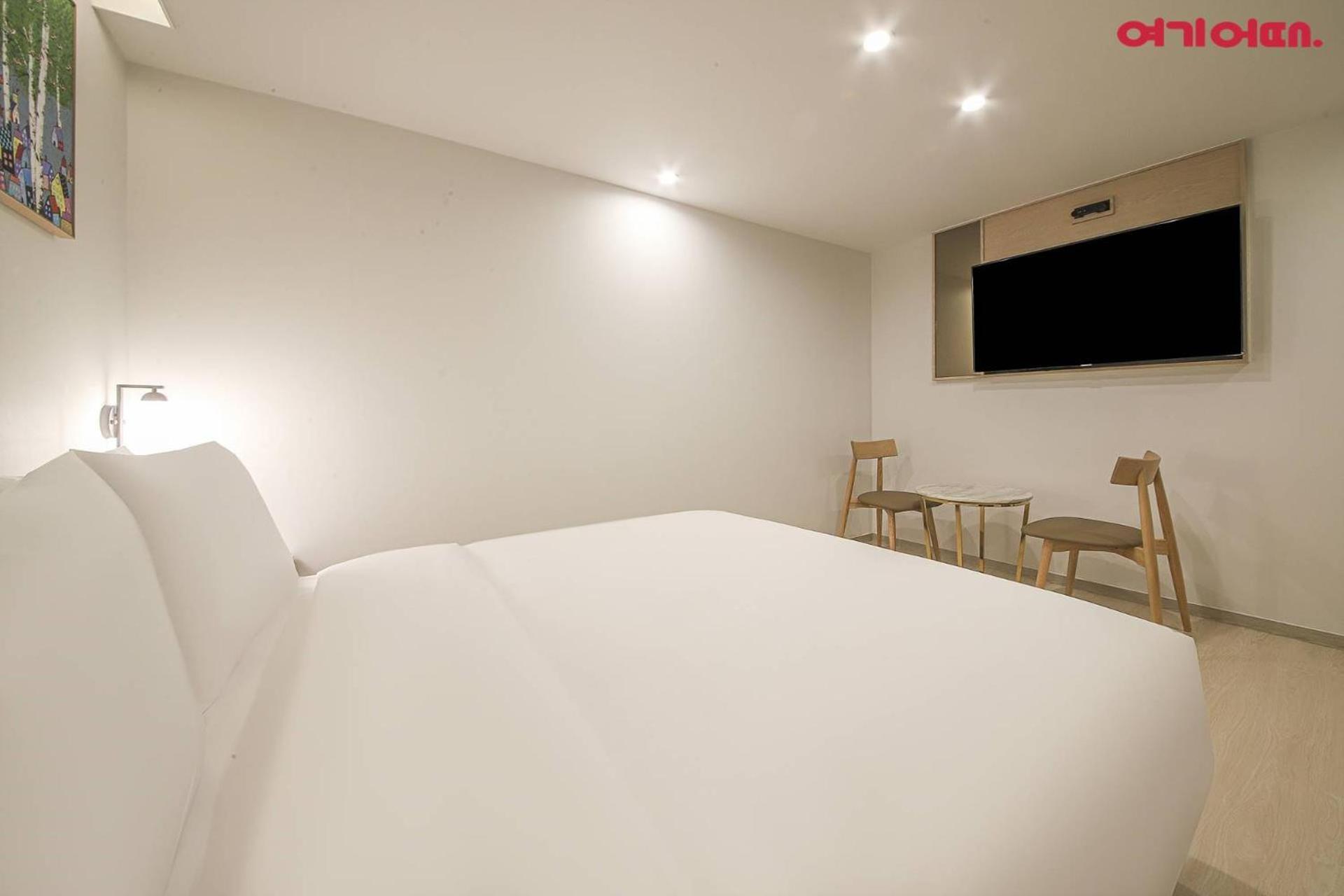 Hotel Bellus Busan Buitenkant foto