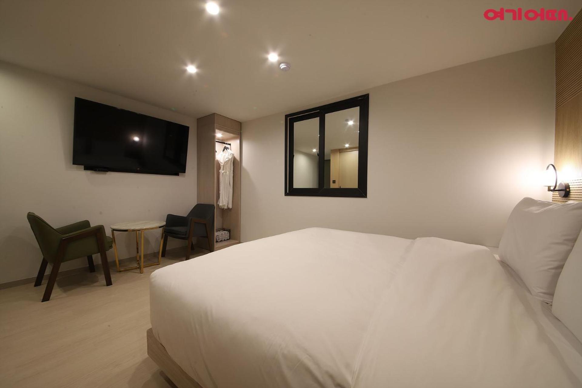 Hotel Bellus Busan Buitenkant foto