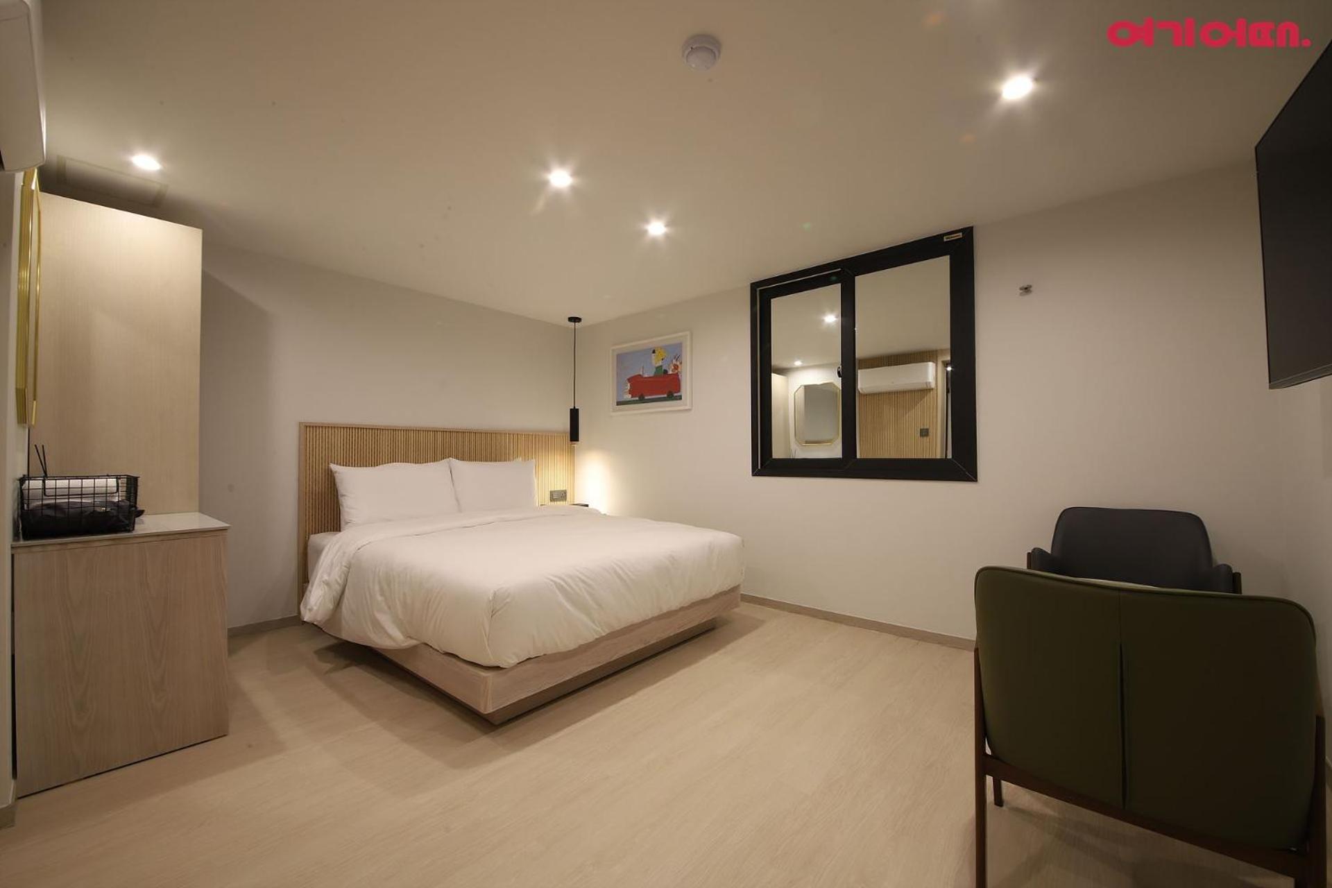 Hotel Bellus Busan Buitenkant foto