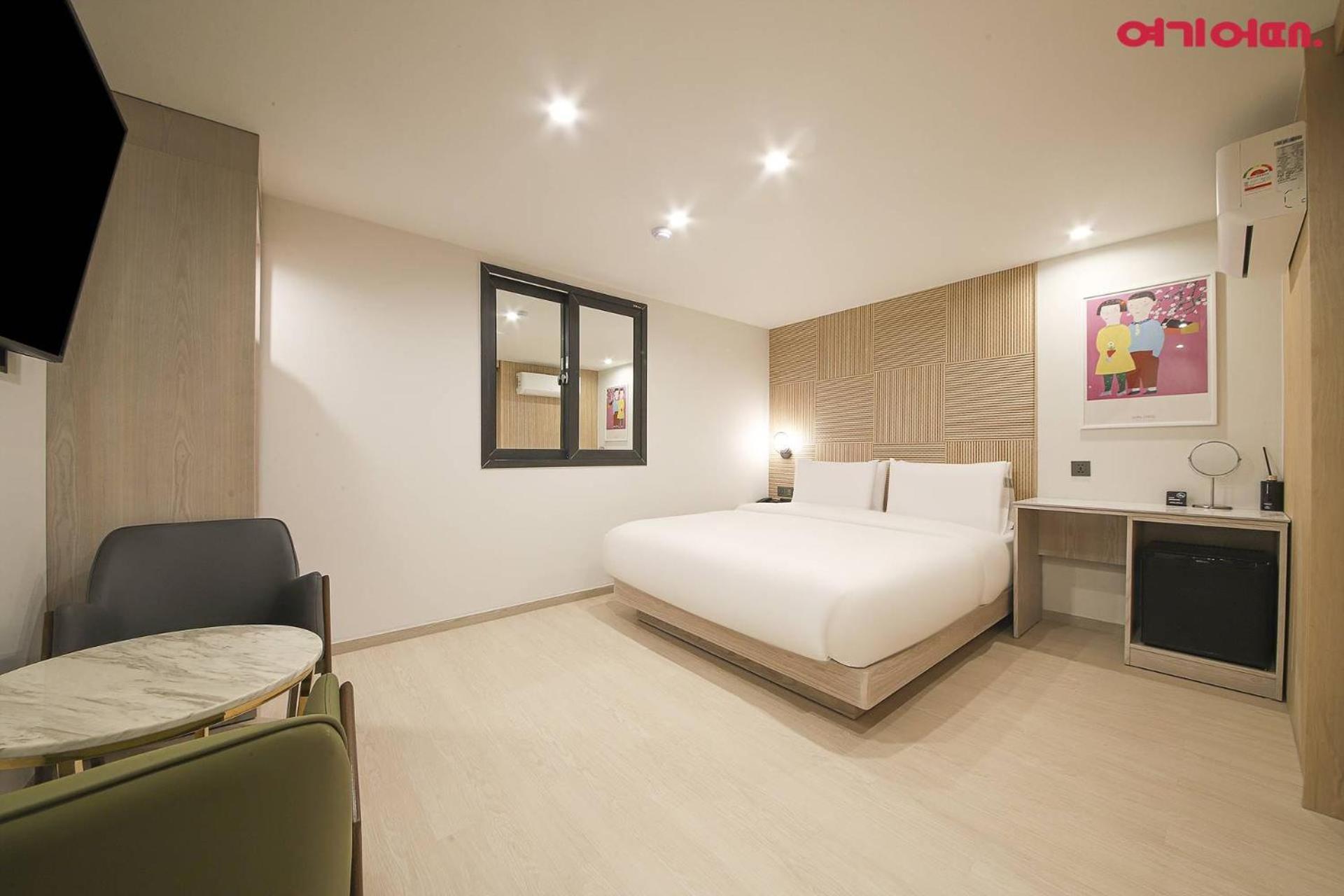 Hotel Bellus Busan Buitenkant foto
