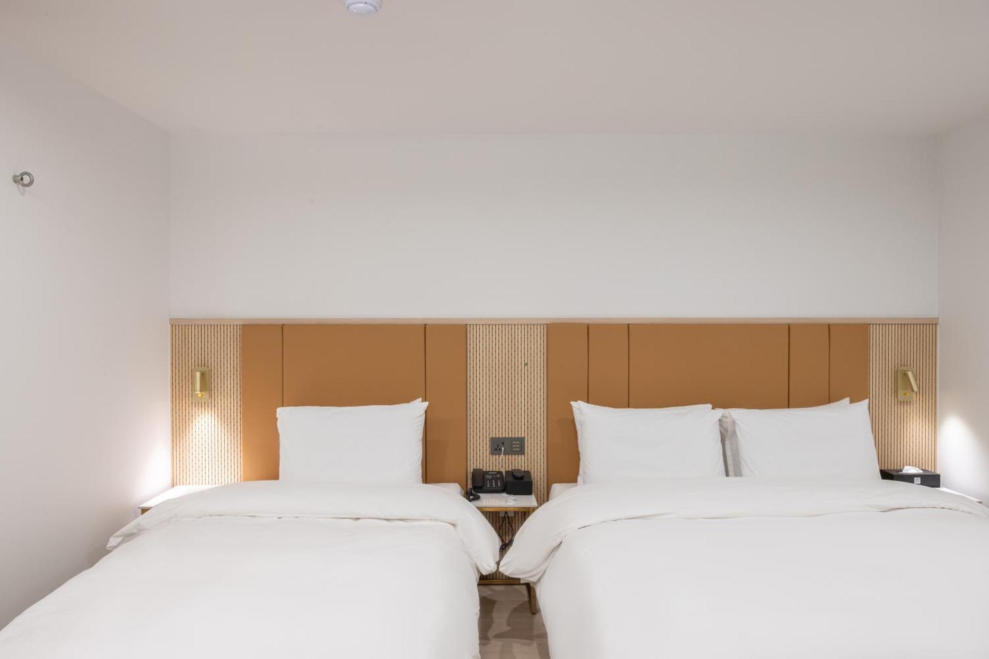 Hotel Bellus Busan Buitenkant foto