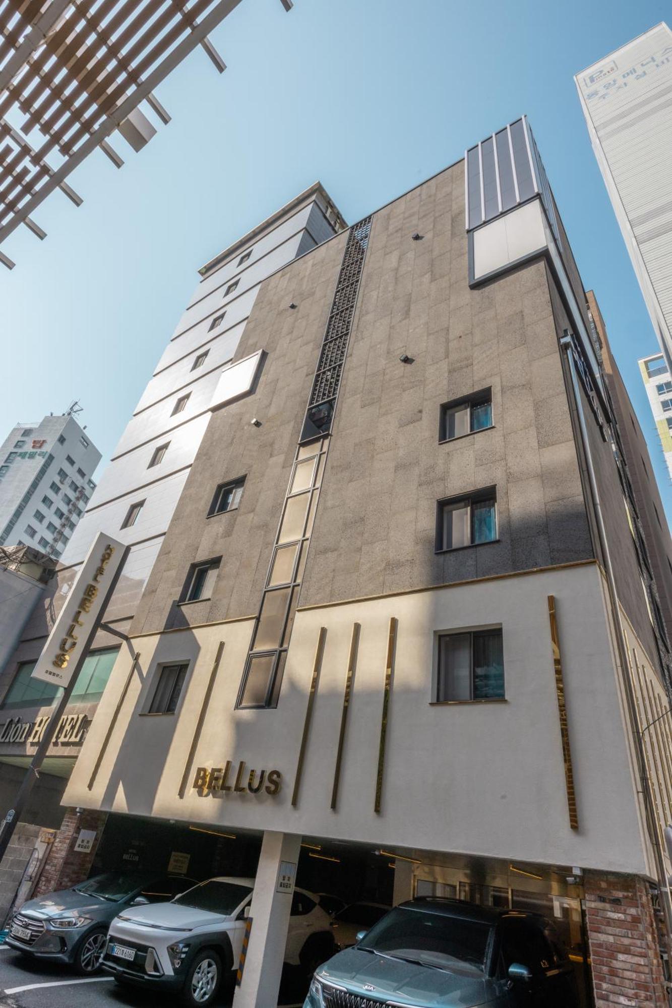 Hotel Bellus Busan Buitenkant foto