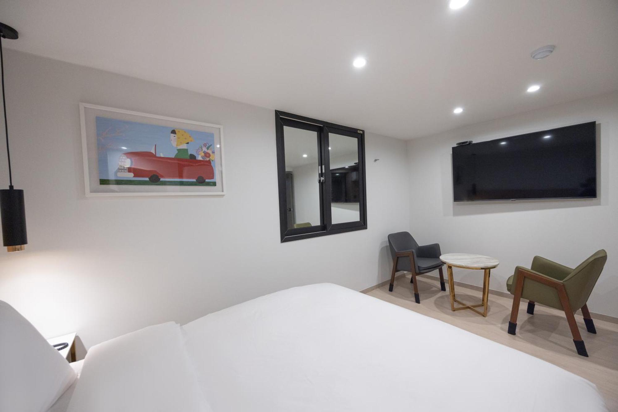 Hotel Bellus Busan Buitenkant foto